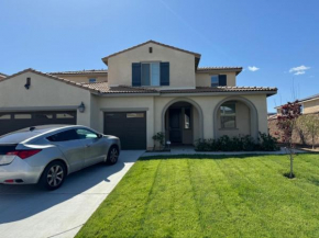 Elegant Retreat with Private Luxurious Gen Suite